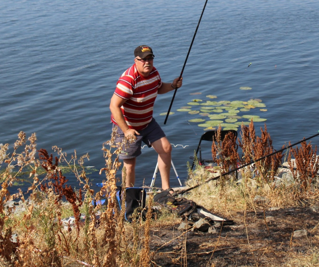Сайт рыбаков в контакте. Рыболовное сообщество. Озеро Бизяева Виктора. Озеро Виктора Бизяева в контактах.