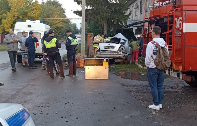 Ктв происшествия. Авария в Октябрьске Самарской области. Авария в Октябрьске Самарской. Вчера авария в Октябрьске.