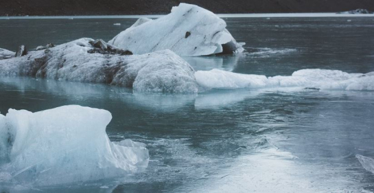 На Волге в Самаре чисто как летом, под Сызранью ситуация сложнее