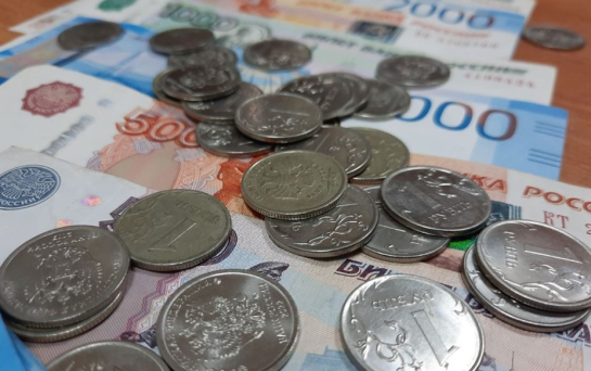 Ждем выплаты: на что жители Самарской области потратят тринадцатые зарплаты