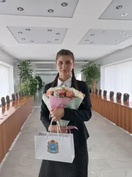 Елизавета Рожковская из Сызрани в числе лучших: к чему призвал выпускников глава региона