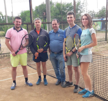 В Сызрани на теннисном мемориале Каневского не обошлось без сюрпризов