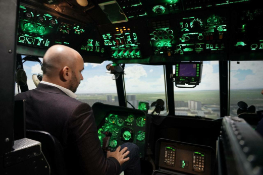 Глава региона Вячеслав Федорищев посетил Сызранское военное училище летчиков