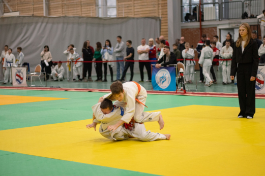 Сызранские дзюдоисты завоевали шестнадцать медалей мемориала Жигулева