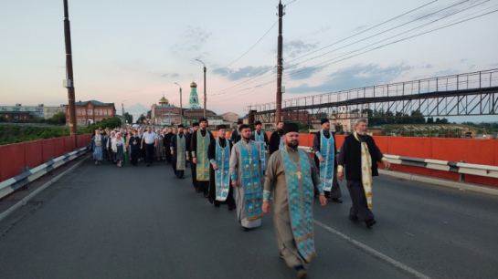 В четыре утра в Сызрани стартует многокилометровый Крестный ход
