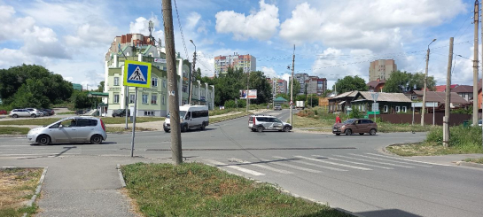 Проклятый перекресток Сызрани снова напомнил о себе: побились две машины