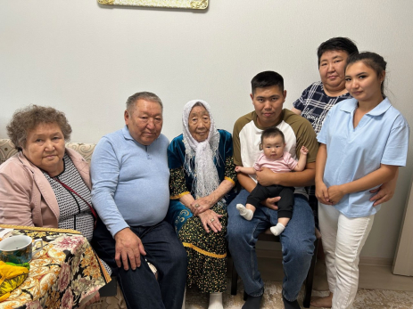 Родившейся при царе долгожительнице из Самарской области исполнилось 111 лет