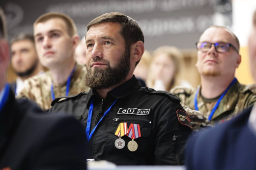 Участник «Школы героев» Раиль Шияпов запускает проект по выращиванию жимолости