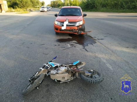 Байкер погиб при лобовом столкновении с автомобилем в Самарской области