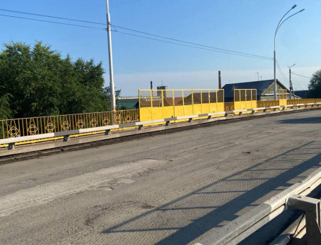 Стоим или едем через дворы: утренний час пик для водителей Сызрани выдался нервным