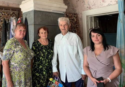 Был повод: к Сергею Буланову из Репьевки прилетело письмо от президента Путина