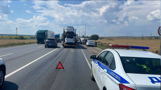 Получился отличный страйк: на месте массовой аварии под Сызранью растет пробка – видео