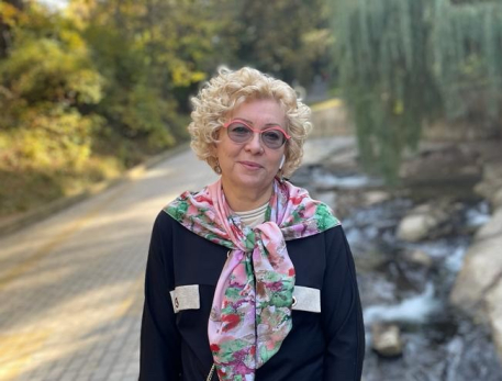 Мэр Гожая, шоумен Якубович и певица Пьеха отмечают дни рождения