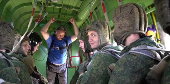 Вы летите, понимаете, летите? Сызранские «Кадеты Авиации» впервые прыгнули с парашютом