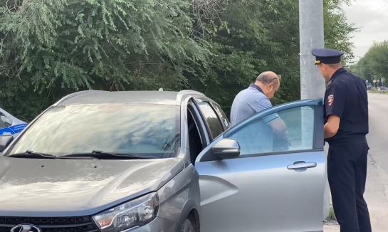 Как самочувствие? Употребляли? Утром полиция шерстила дороги Сызрани