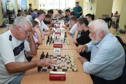 Все золото сызранского шахматного турнира Bobkov Open укатило в Тольятти