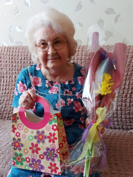 Переженила пол-города: на главной доске почета Сызрани появится имя человека-легенды Алевтины Отряскиной