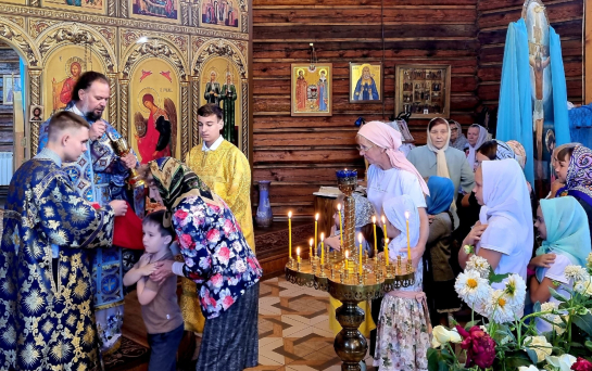 В Сызрани родителей и детей призвали молиться перед началом учебного года