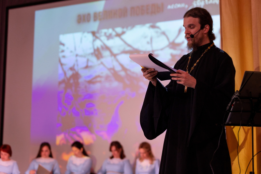 Самый креативный священник вернется в Сызрань и проведет концерт