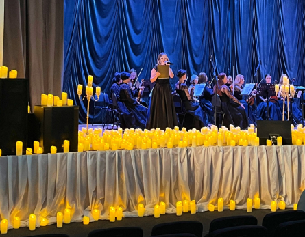 В Сызрани прошел самый необычный концерт в сиянии тысячи свечей – видео