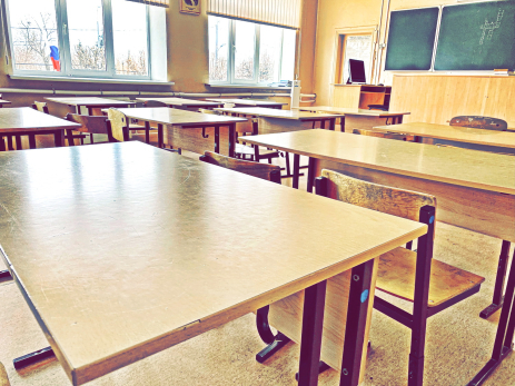 Подарки, которые ни в коем случае нельзя дарить учителям на 1 сентября