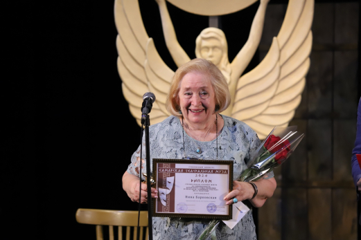 Жена главного деда Мороза Сызрани Нина Андрухович получила награду губернского конкурса
