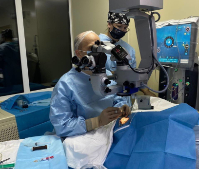 Птица проткнула глаза катавшемуся на велосипеде мальчику