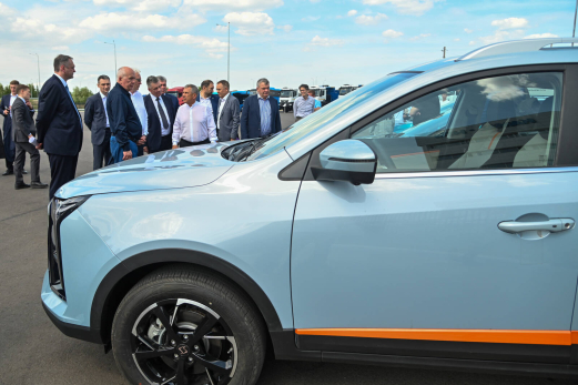 Рассекречены первые фото нового «Москвича 5»