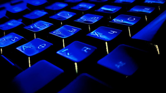 Россиянам хотят на неделю отключить интернет