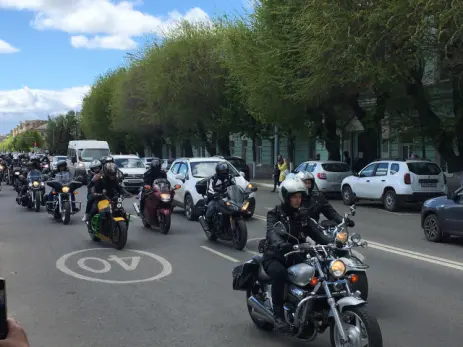 Живописная колонна стартует из центра города - 4 октября в Сызрани с размахом закроют сезон