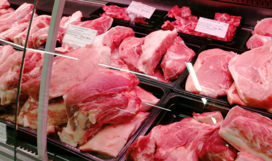 Зеленый чай, темный шоколад, что еще: что нужно пить и есть, чтобы отложить старость на потом