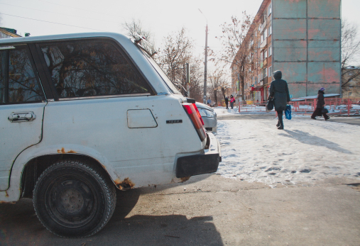 Прогрел машину - плати штраф: водителей с наступлением холодов ждет неприятный сюрприз
