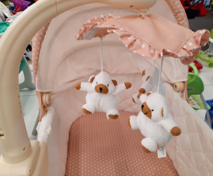 Чем бы дитя не тешилось: зачем молодые люди в массовом порядке сосут пустышки