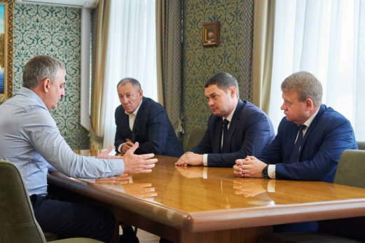 Глава Сызрани и начальник налоговой службы приехали в АО «Хлеб»: о чем шла речь