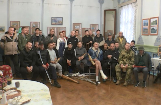 В Сызрани бойцов СВО встретили по-купечески