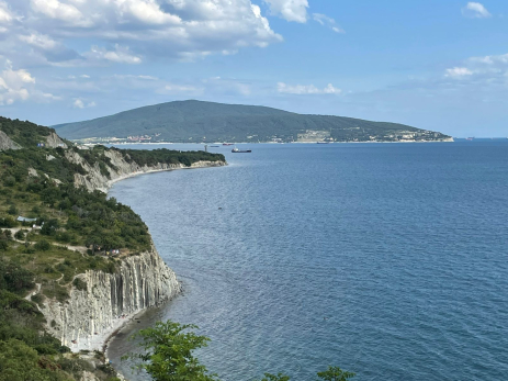 С января российских детей не пустят на отдых в Абхазию без важного документа