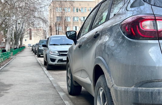 Нужно ли менять автомобильные номера, выданные до 1 января 2925 года? В МВД дали ответ