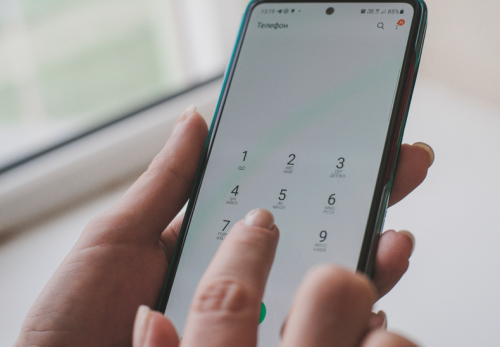 К указанной вами точке летят ракеты и беспилотники: школьников втягивают в опасную игру