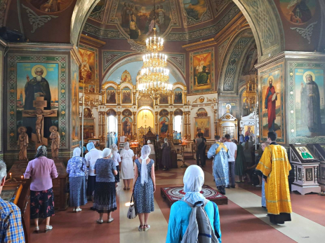 Россиянок будут вразумлять особой молитвой: в Госдуме одобрили идею РПЦ