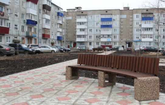 Во дворах Сызрани стало уютнее: все получилось так, как хотели жильцы