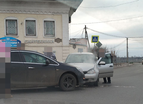 После случая в центре Сызрани машины придется ремонтировать