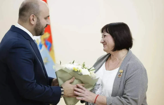 Губернатор Вячеслав Федорищев вручил государственные награды жителям Самарской области