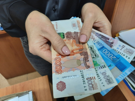 Перед новым годом россиянам заранее выплатят зарплату