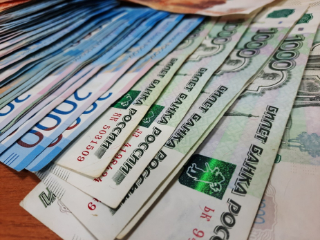 С 1 января вводится новая ежемесячная выплата в 5 000 рублей: кому надо писать заявление