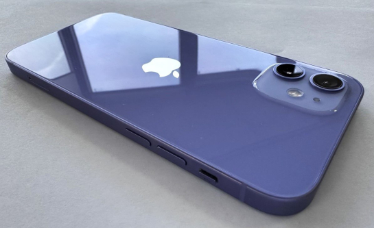 Останутся ли в продаже Айфоны: Apple вводит контроль за поставками смартфонов в Россию