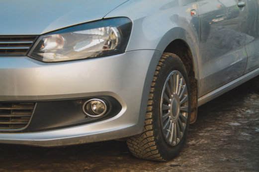 На россиян тайно регистрируют машины и требуют деньги