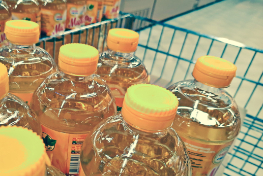 Гонка цен на продукты: с 1 декабря в магазинах хотят ввести глобальную новогоднюю заморозку