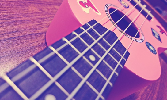 В Сызрани пообещали всех желающих научить играть на укулеле – любимом инструменте фигуристки Медведевой