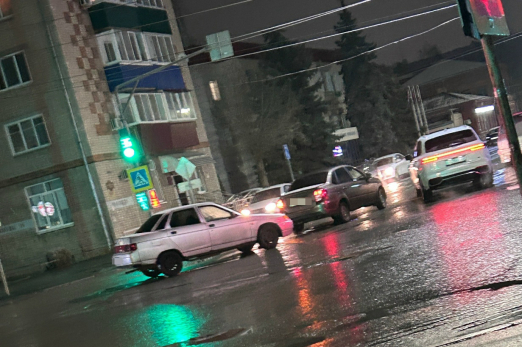 Это еще не день жестянщика: в Сызрани разбились четыре автомобиля