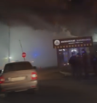 Смотрим видео: сызранцы сообщают о пожаре в районе ТЦ «Гера и К»